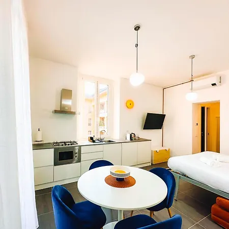 Blue And Modern Navigli 아파트 *
